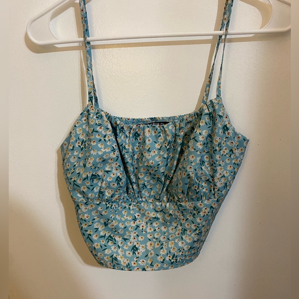 SHEIN Blue Floral Cropped Tank Top (size S)